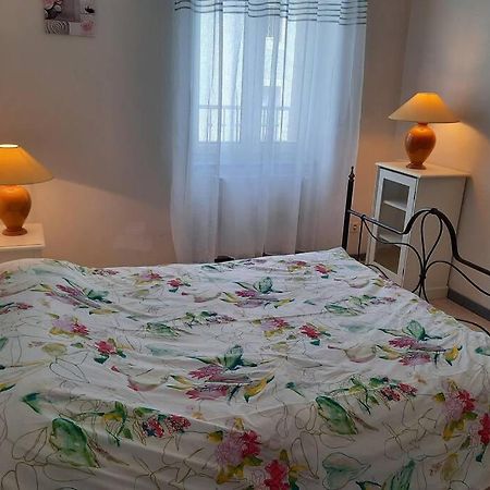 Saint Fortunat Sur Eyrieux : Gite 4 A 6 Personnes מראה חיצוני תמונה