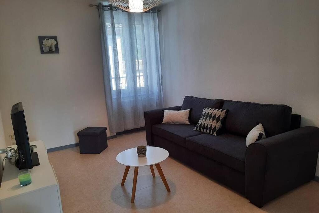 Saint Fortunat Sur Eyrieux : Gite 4 A 6 Personnes מראה חיצוני תמונה